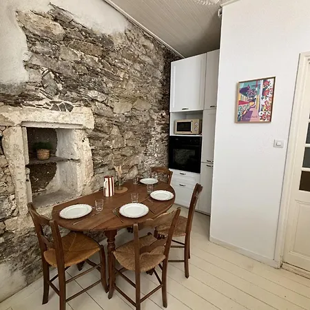 Gustave En Coeur De A 20 Metres De La *