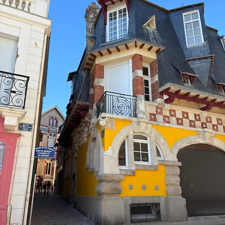 Gustave En Coeur De A 20 Metres De La Les Sables-dʼOlonne